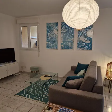 Chez Marie Holiday home Bessan